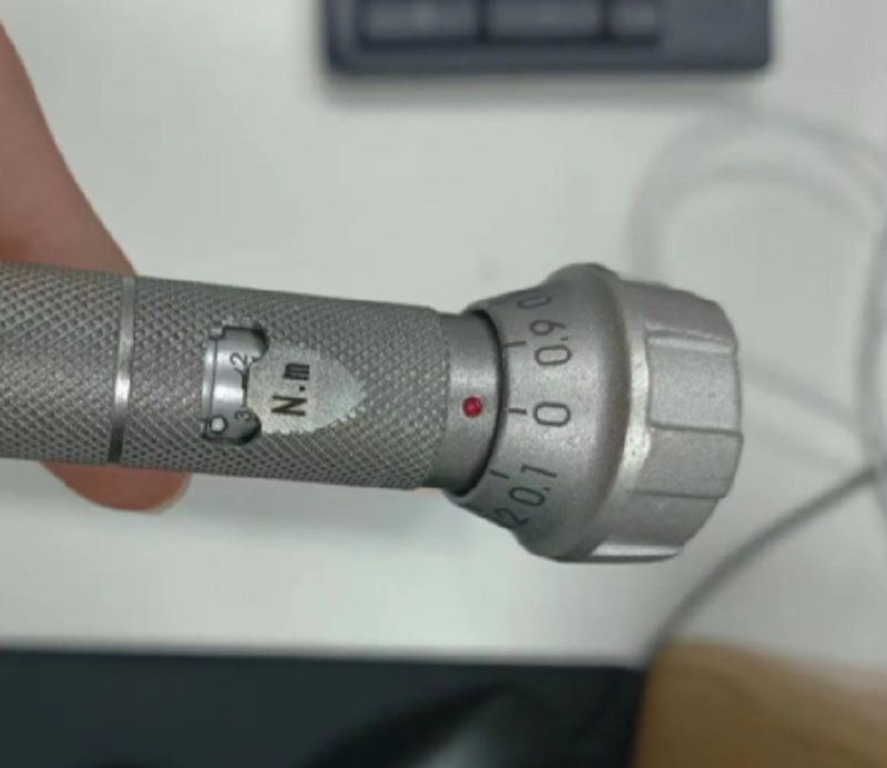 日本东日TOHNICHI数显扭力扳手CTB50N2x12D-G