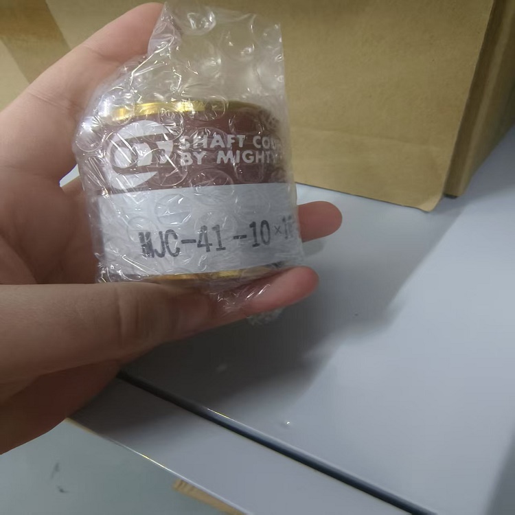 供应日本 “MIGHTY 威武”Oldham 式夹紧型联轴器MJC-41-10*16