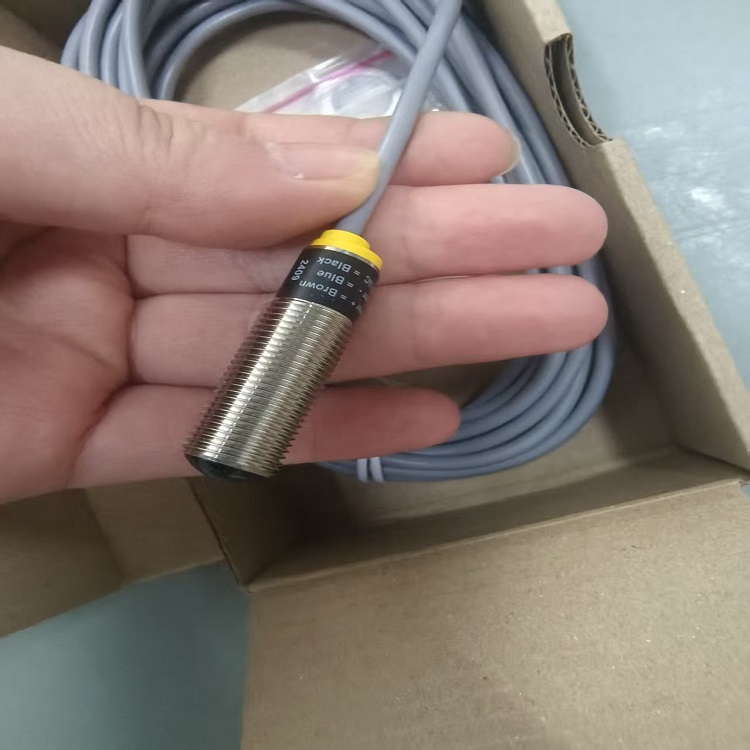 供应丹麦TELCO SM 3000 系列光电传感器SMT 3012C TB 5